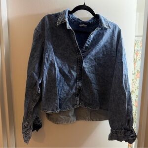 NWOT Gap Denim Cropped Shirt